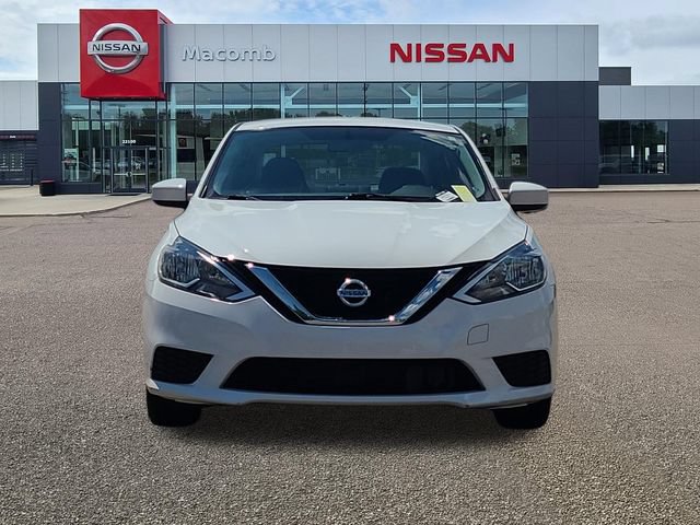 Used 2018 Nissan Sentra SV FWD image 2