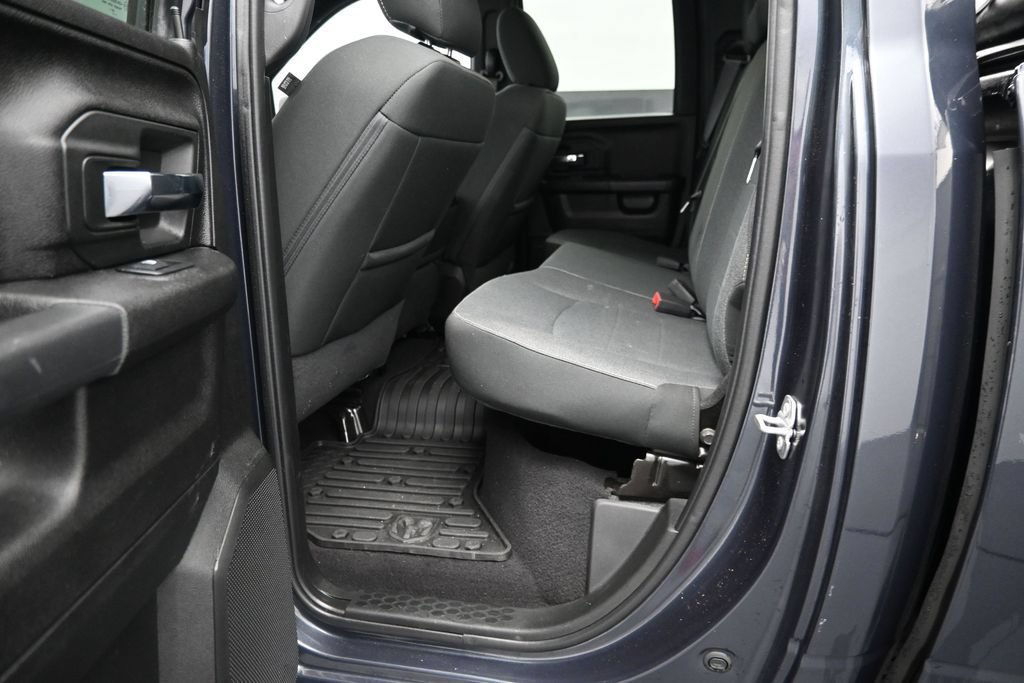 Used 2021 RAM 1500 Warlock AWD/4WD image 15