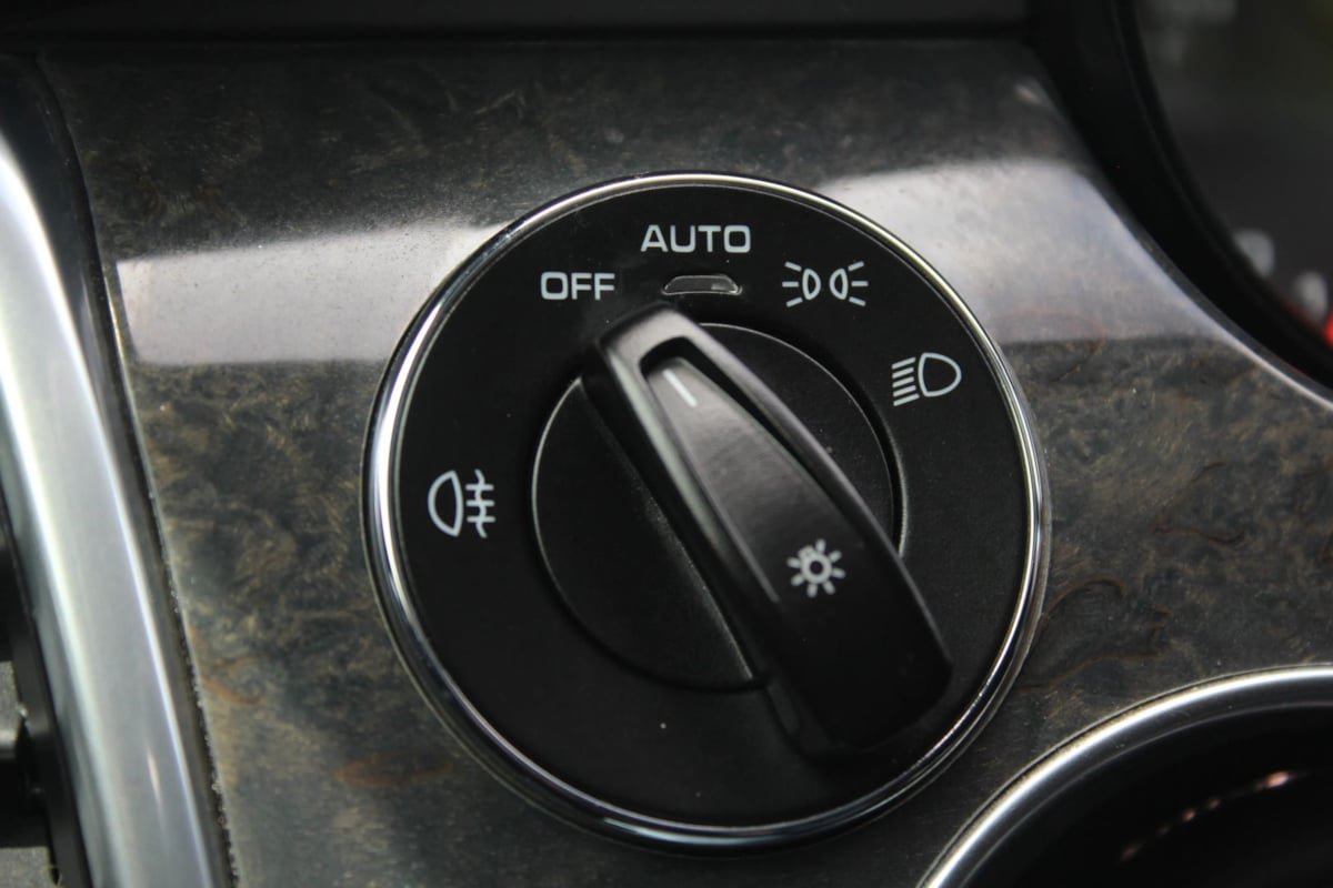Used 2013 Porsche Panamera GTS AWD/4WD image 17