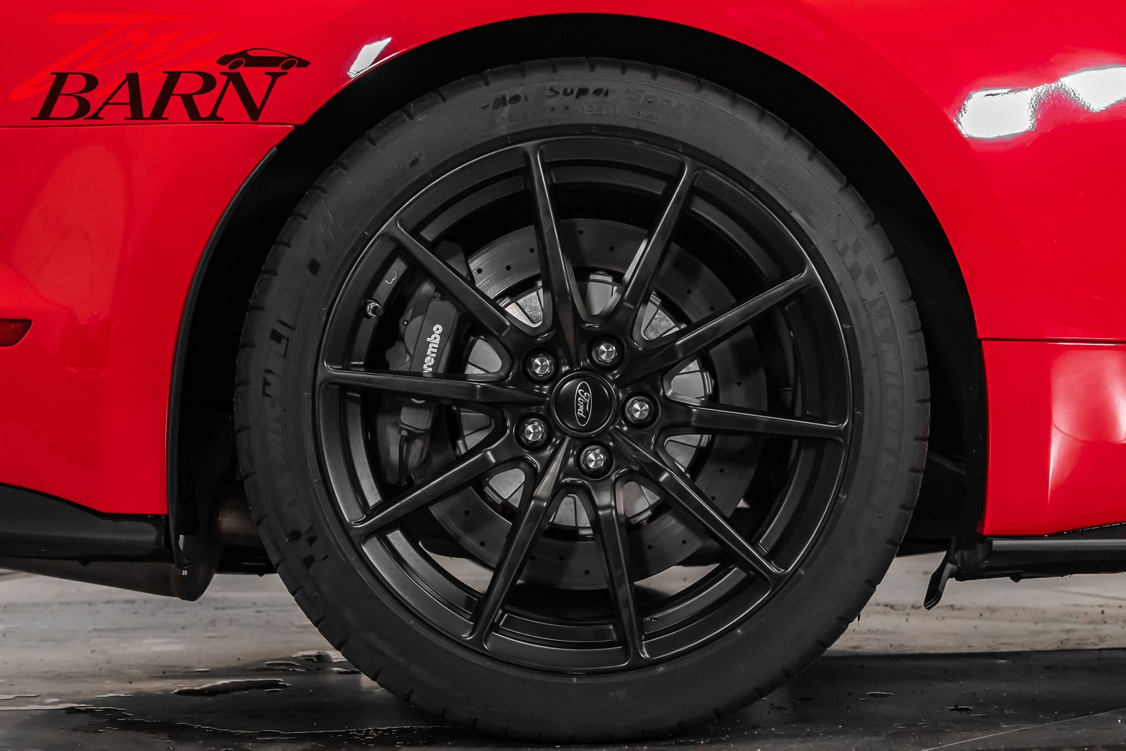 Used 2016 Ford Mustang Shelby GT350 w/ Technology Package image 14