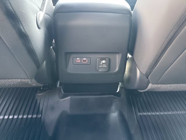 Used 2023 Nissan Frontier PRO-4X w/ Pro Convenience Package AWD/4WD image 33