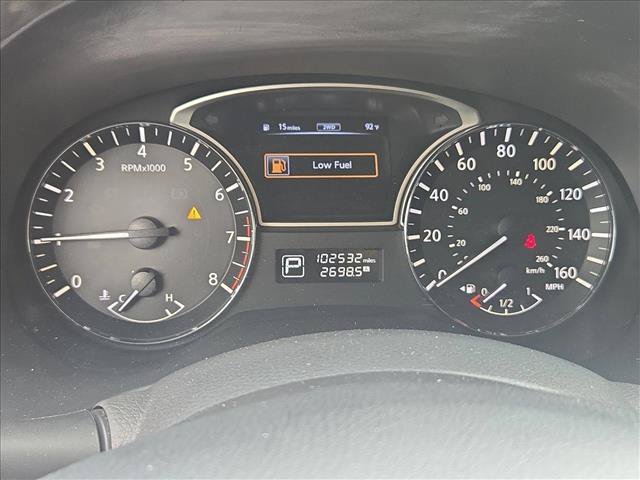 Used 2014 Nissan Pathfinder SV AWD/4WD image 10