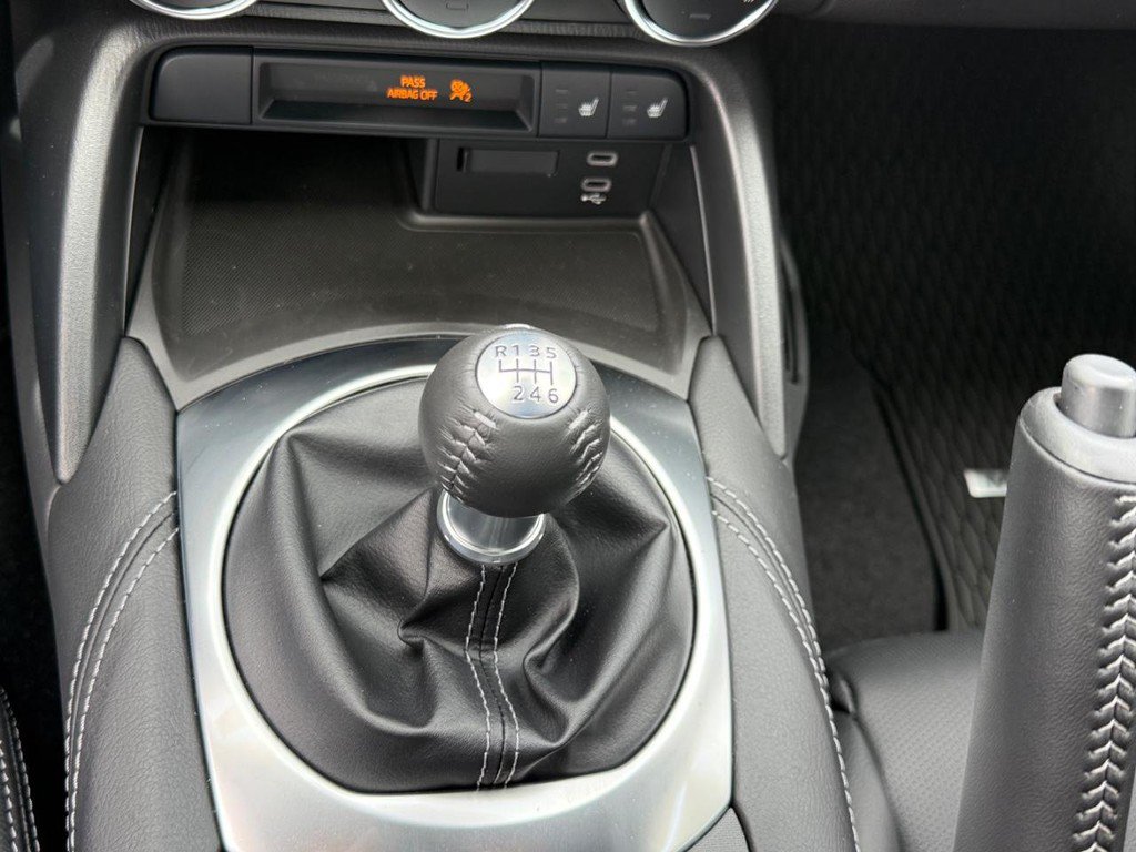 New 2026 MAZDA MX-5 Miata Grand Touring w/ Weather Package RWD image 13