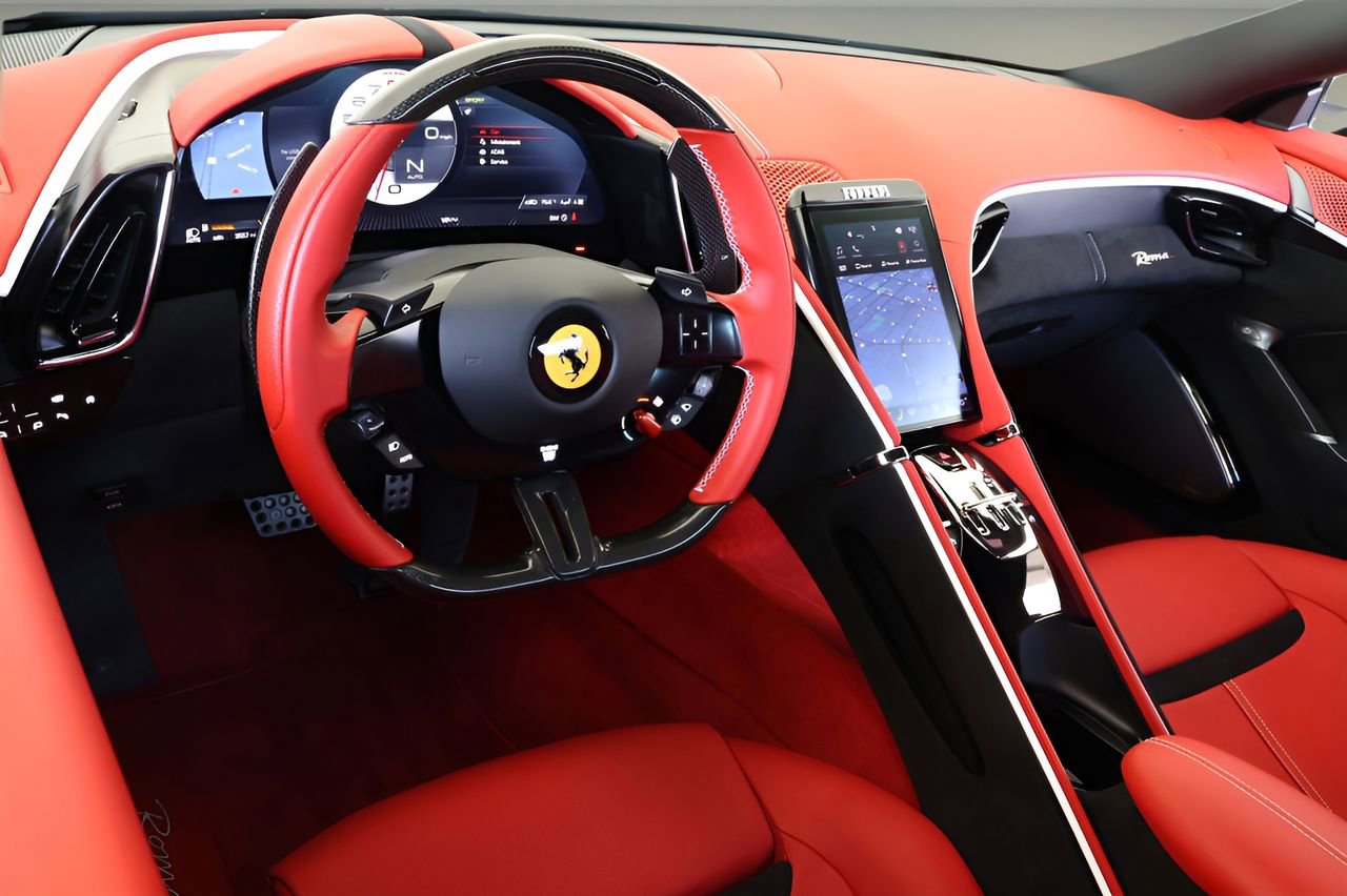Used 2023 Ferrari Roma image 15