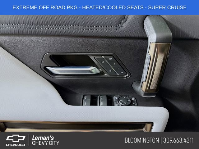 Used 2024 GMC Hummer EV 2X w/ Extreme Off-Road Package image 17