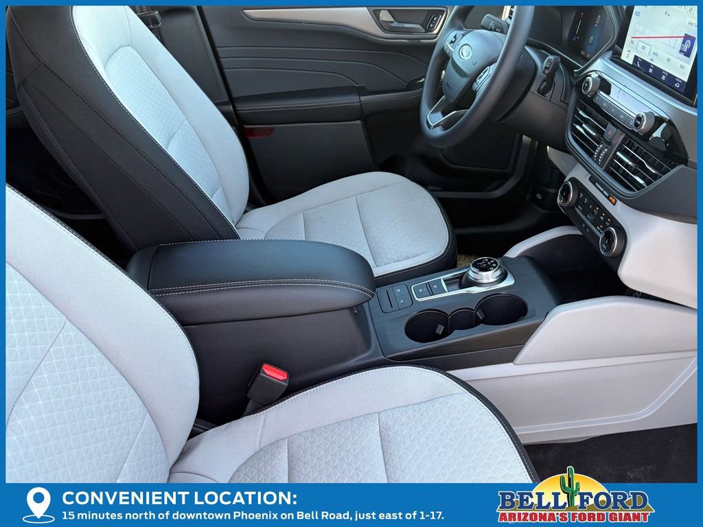 New 2026 Ford Escape Active image 22