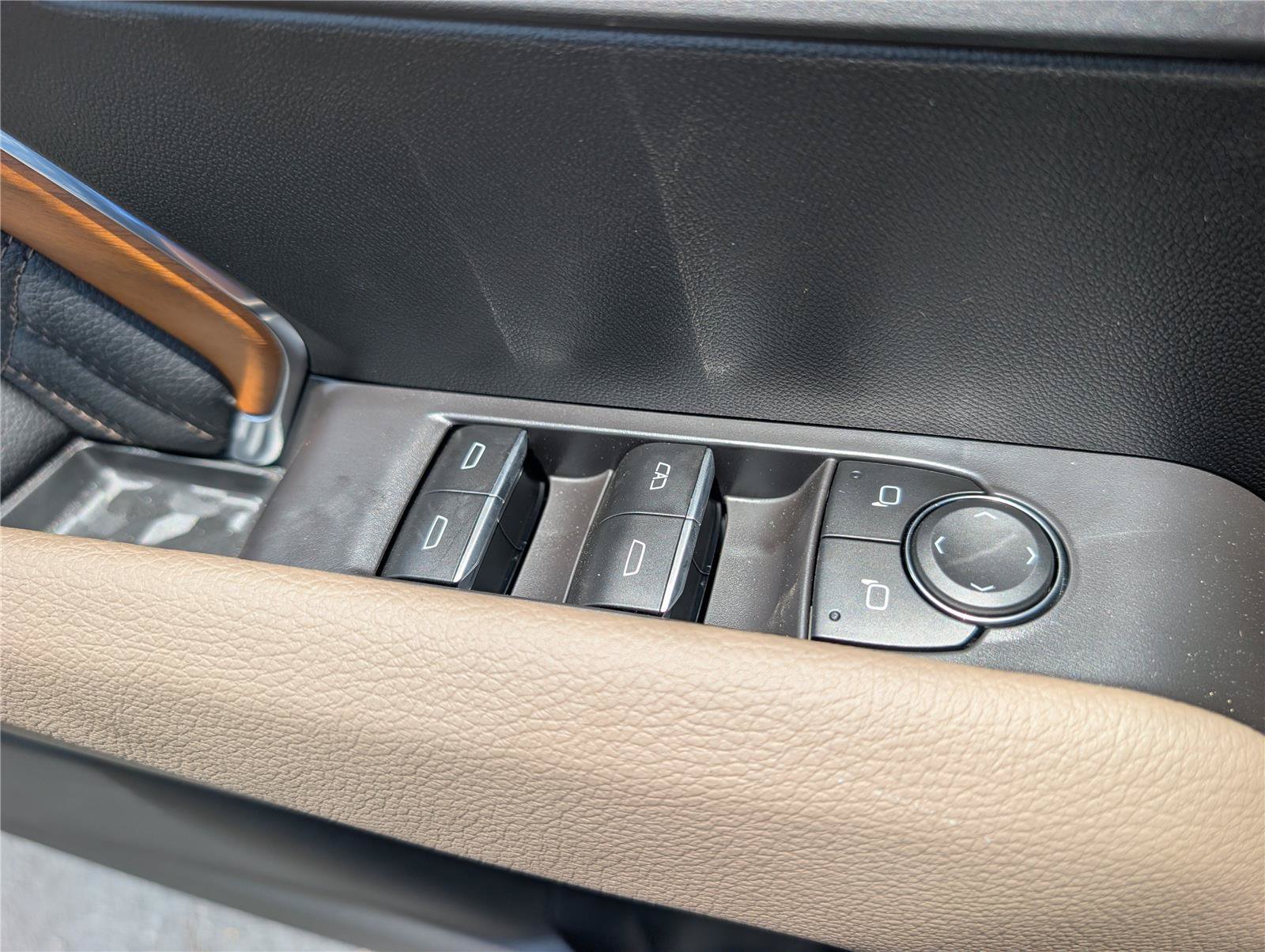 New 2026 GMC Canyon Denali AWD/4WD image 31