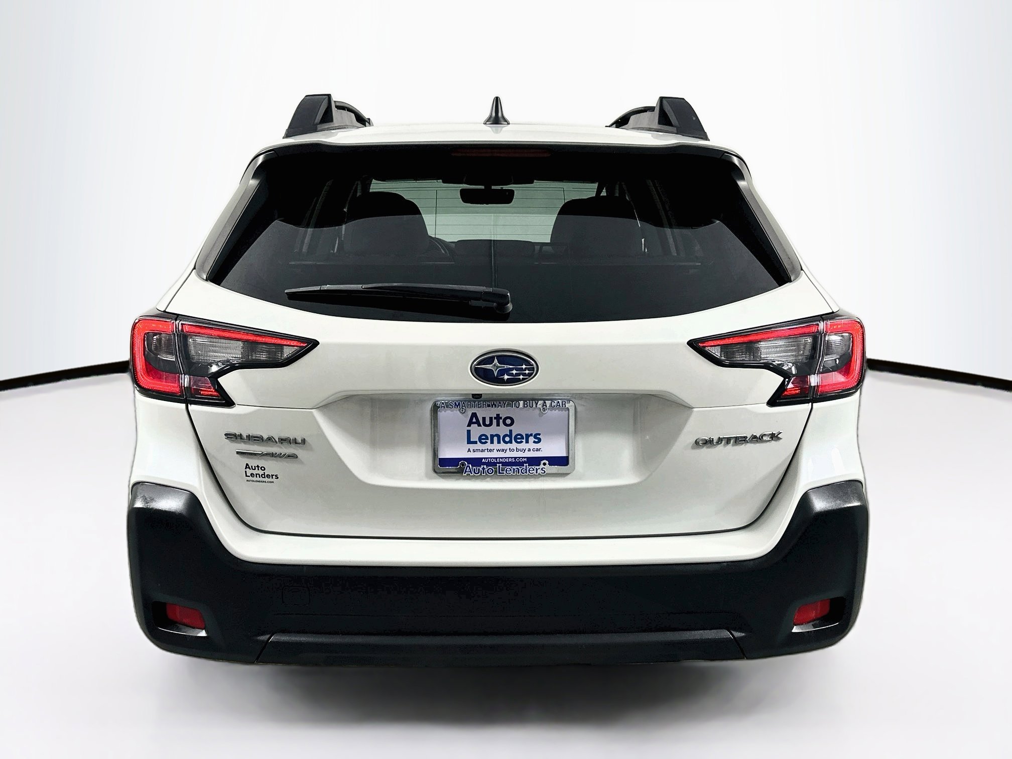 Used 2023 Subaru Outback Premium AWD/4WD image 6