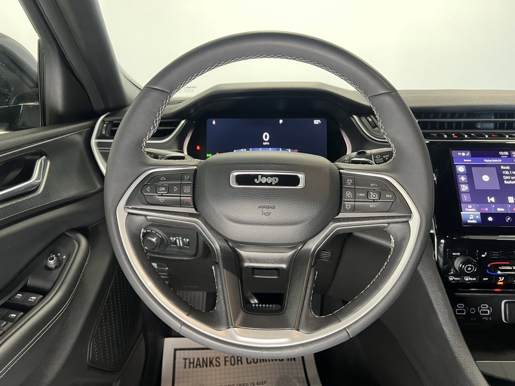 Used 2024 Jeep Grand Cherokee Altitude image 13