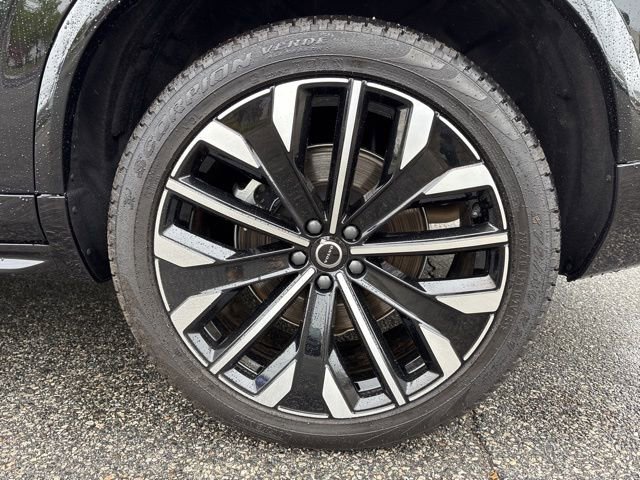 Used 2025 Volvo XC90 B6 Plus AWD/4WD image 10