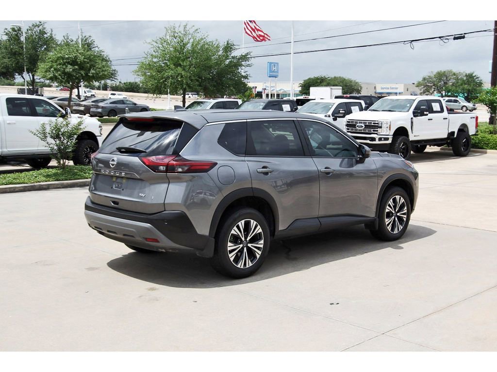 Used 2023 Nissan Rogue SV FWD image 6
