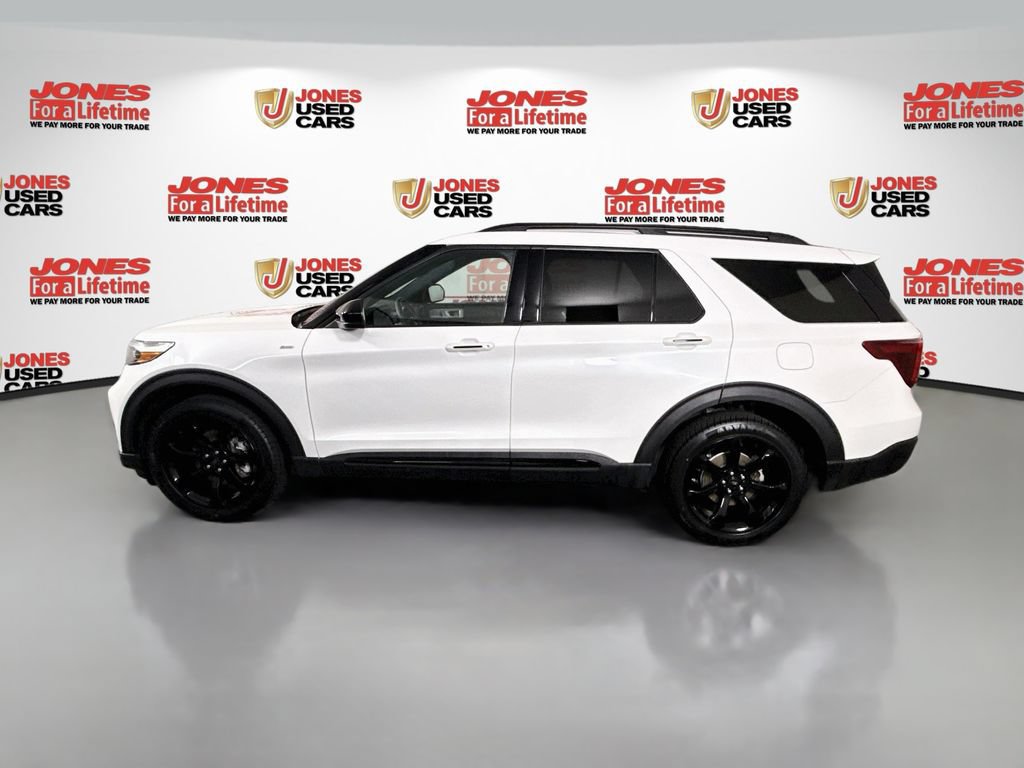 Used 2023 Ford Explorer ST-Line w/ Class IV Trailer Tow Package AWD/4WD image 16