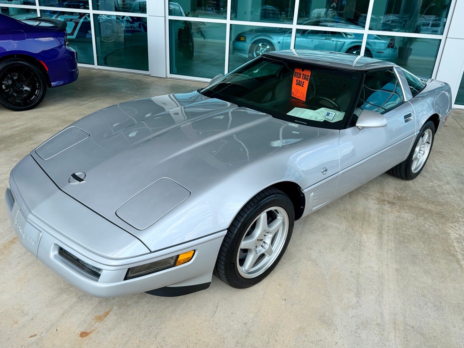 Used 1996 Chevrolet Corvette Coupe RWD image 5