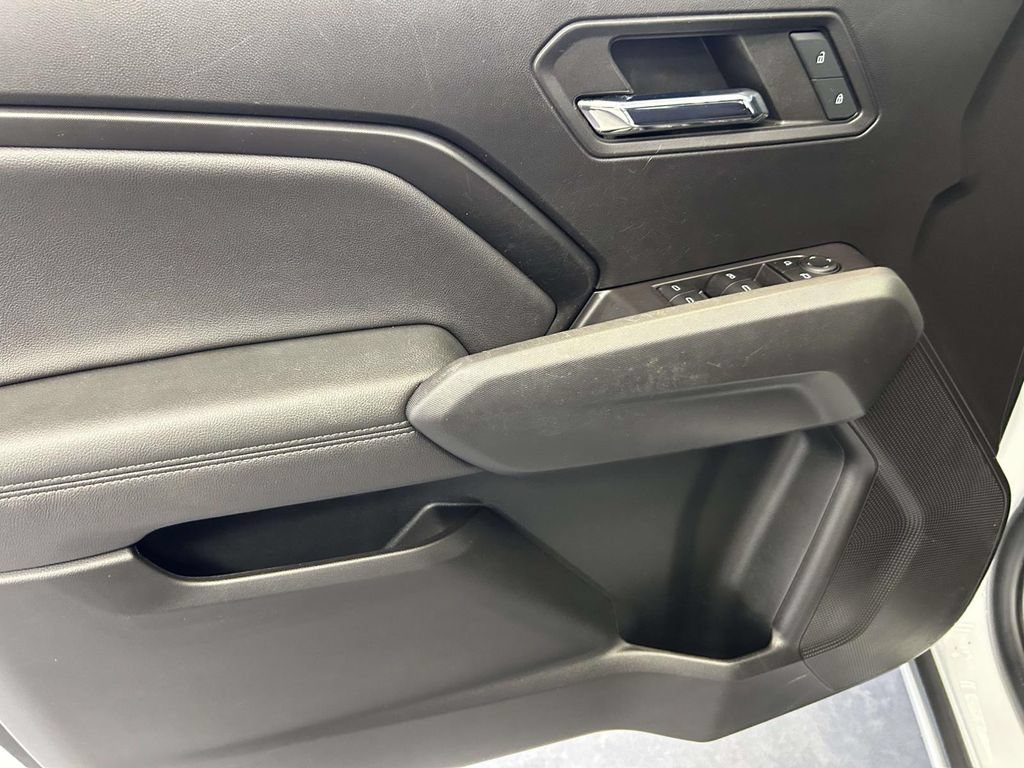 Used 2023 Chevrolet Colorado LT w/ LT Convenience Package AWD/4WD image 18