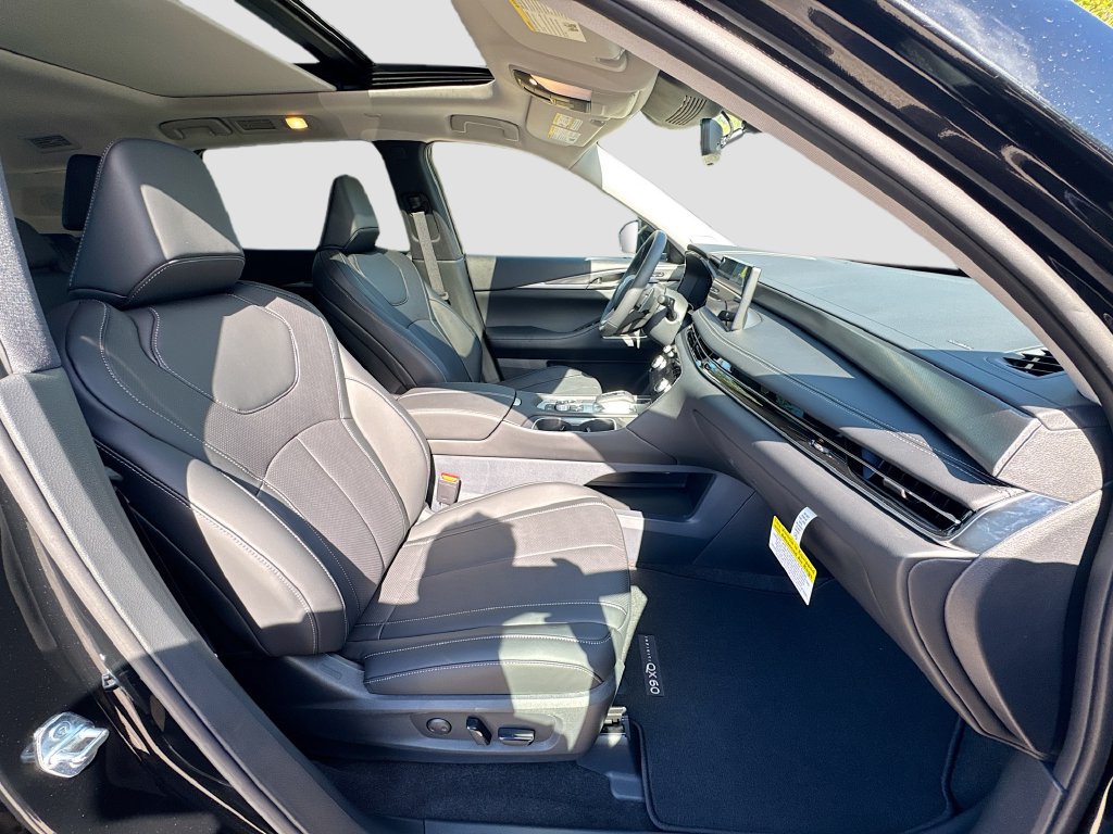 Used 2027 INFINITI QX60 Luxe w/ Cargo Package FWD image 32