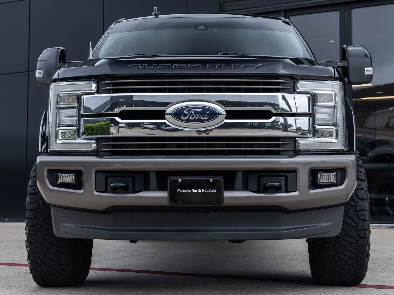 Used 2019 Ford F250 King Ranch w/ King Ranch Ultimate Package AWD/4WD image 4