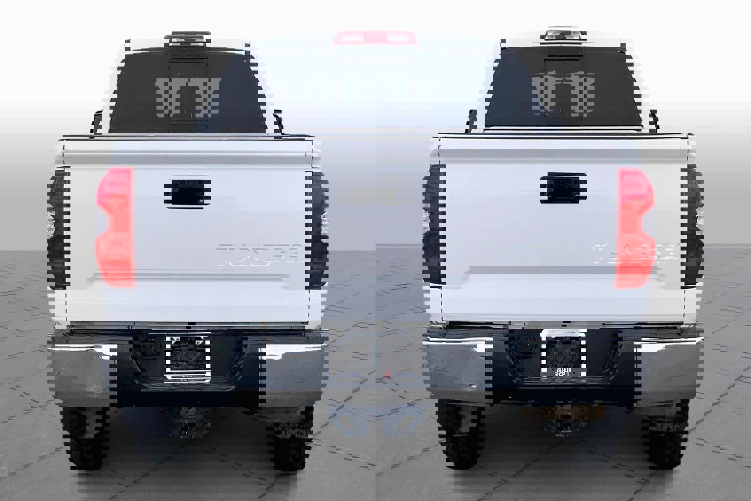 Used 2016 Toyota Tundra SR5 w/ TRD Off Road Package image 5