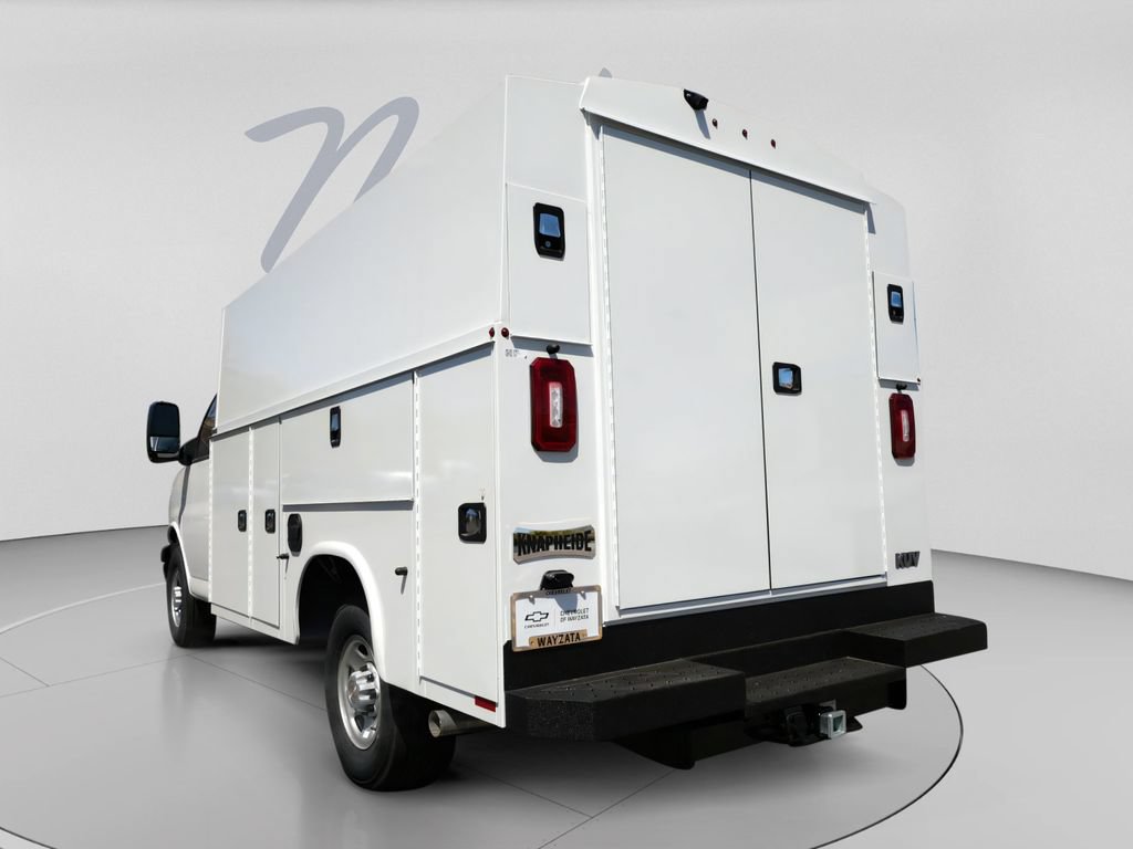 New 2026 Chevrolet Express 3500 w/ Power Convenience Package RWD image 9