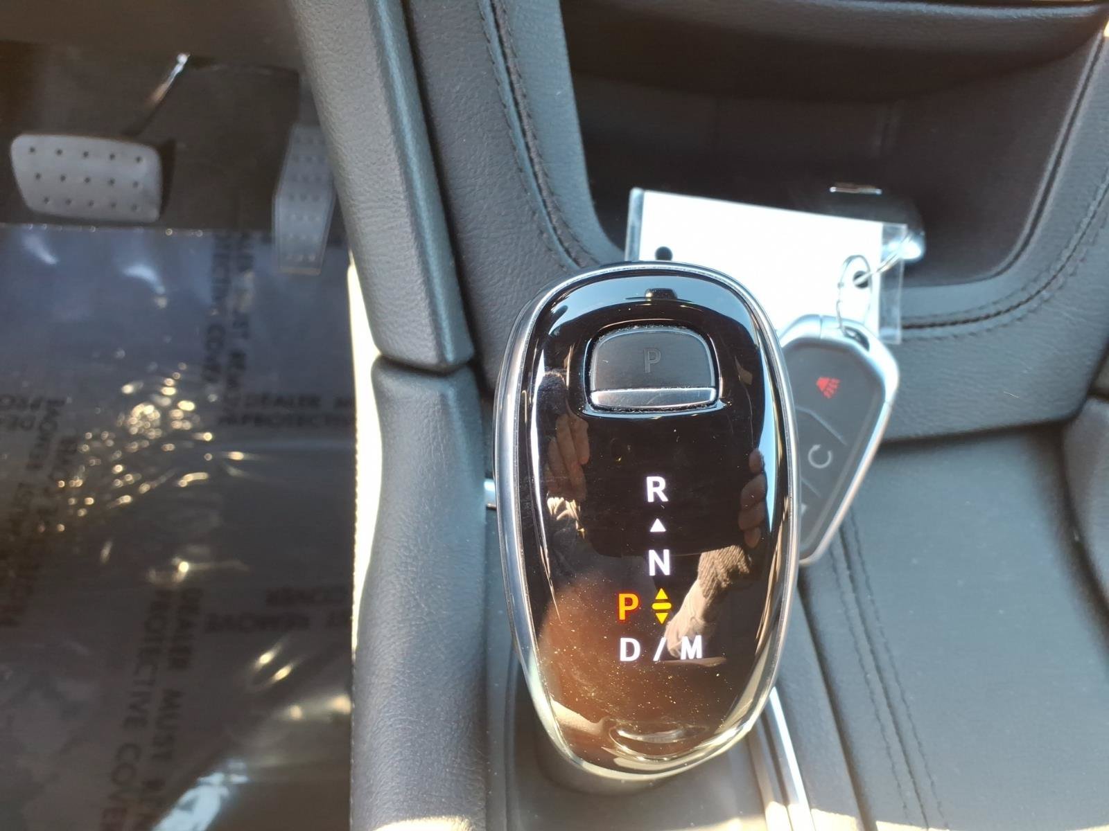 Certified 2023 Cadillac XT5 Premium Luxury AWD/4WD image 29