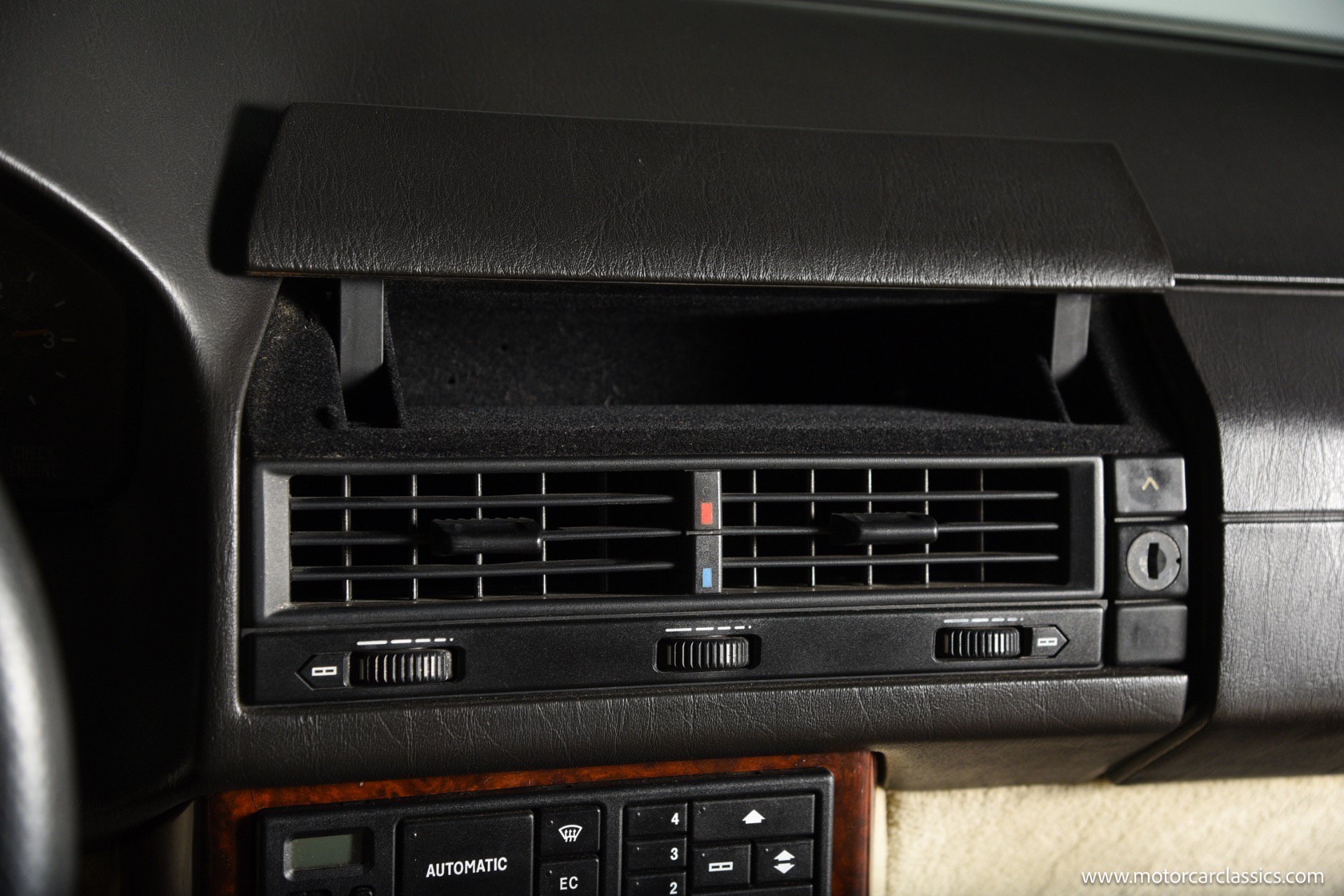 Used 1994 Mercedes-Benz SL 500 image 38