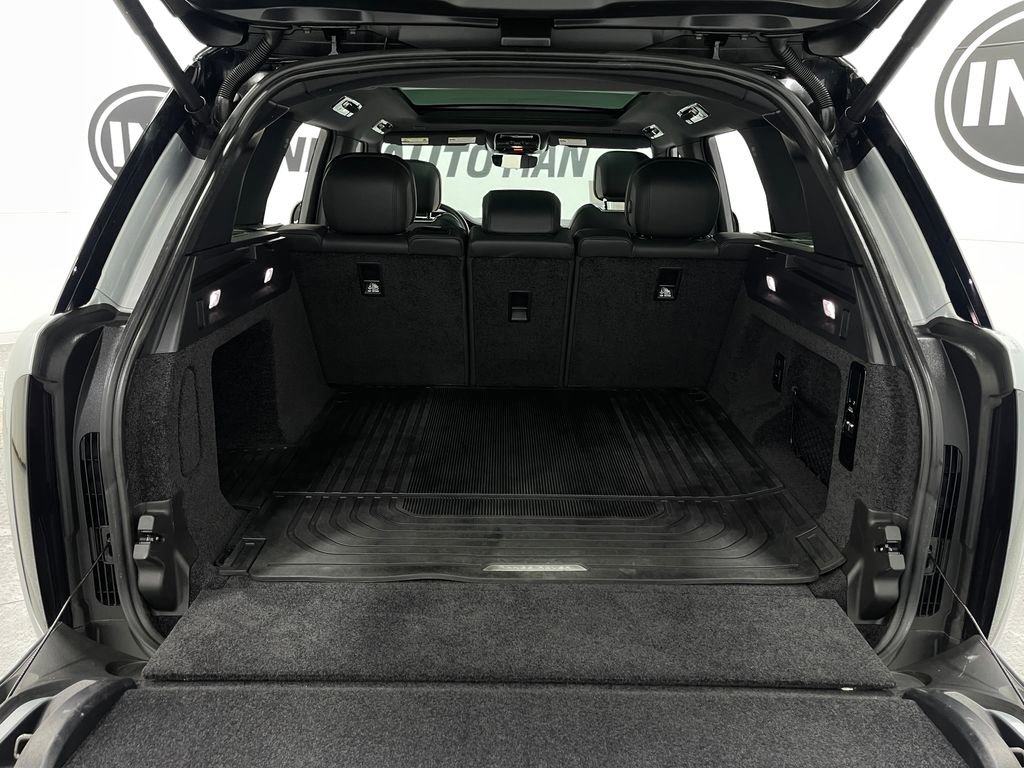 Used 2024 Land Rover Range Rover SE image 25