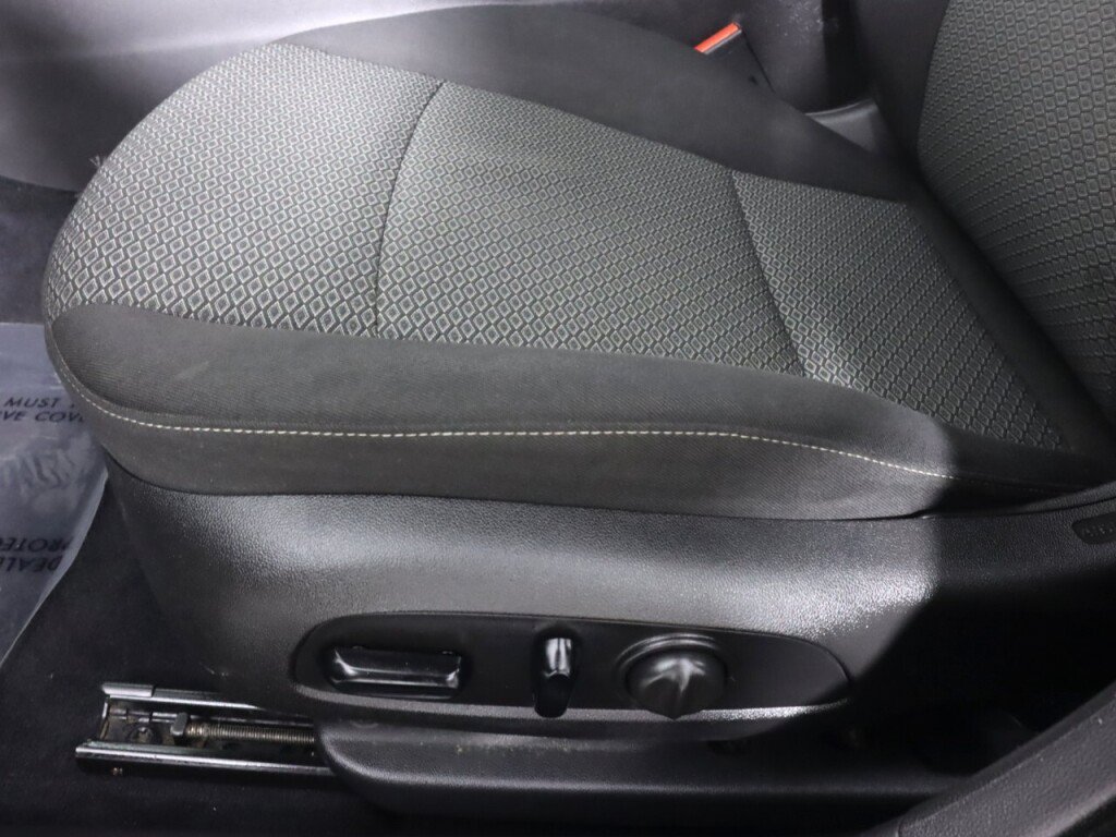 Used 2018 Buick Regal Preferred FWD image 25