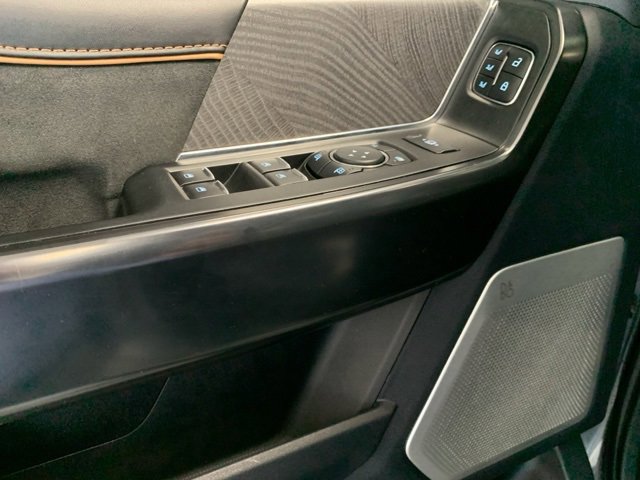 Used 2024 Ford F350 Platinum w/ FX4 Off-Road Package image 9