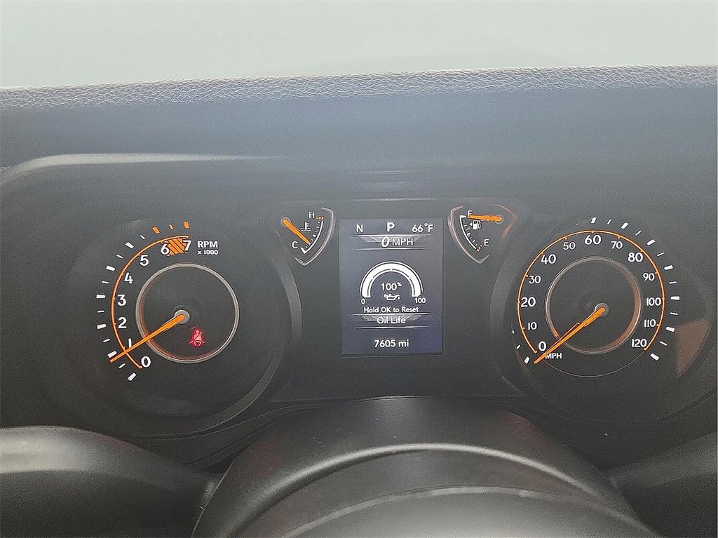 Used 2025 Jeep Wrangler Sport image 18