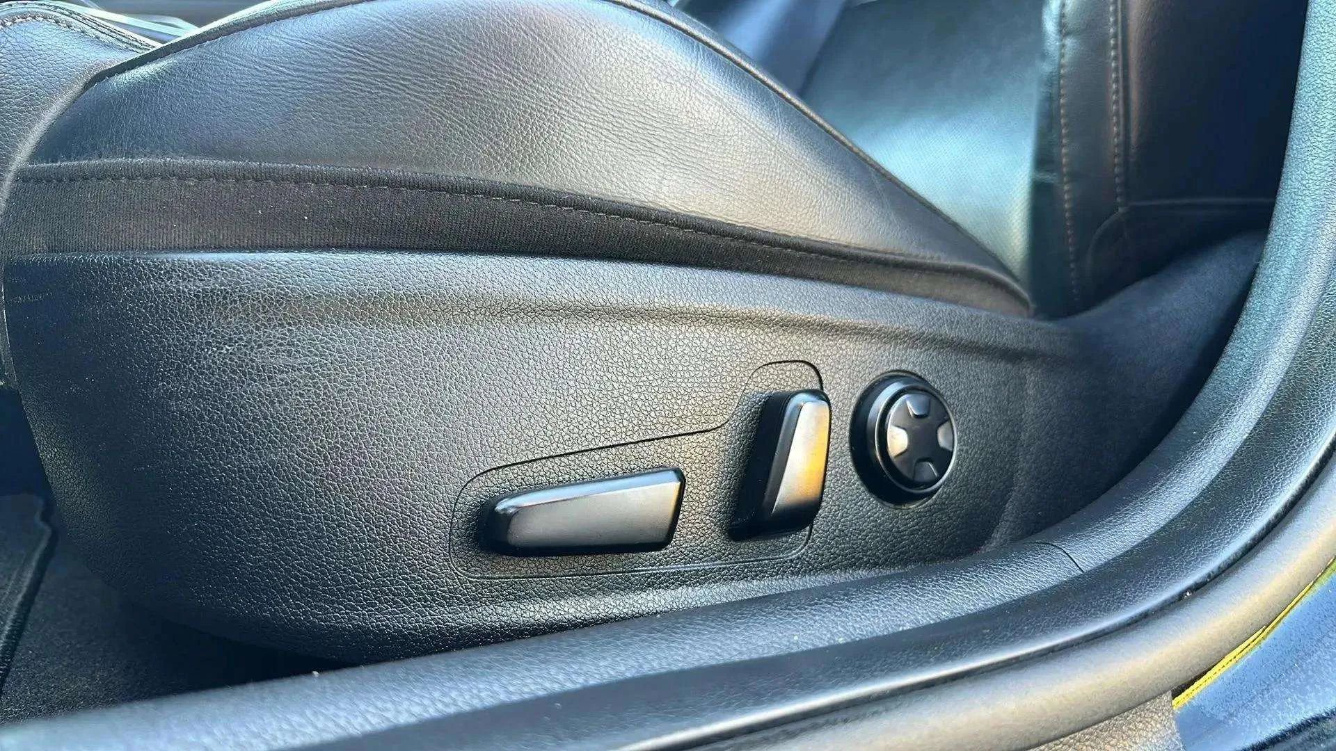 Used 2020 Kia Stinger GT-Line image 16