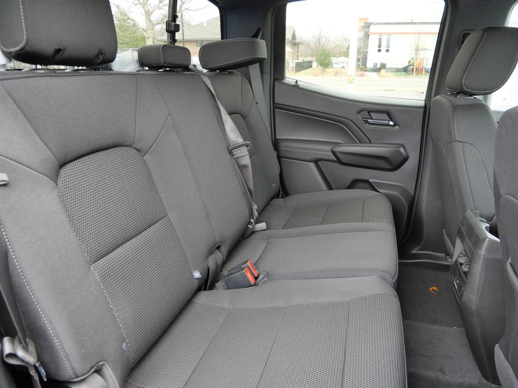 New 2026 GMC Canyon Elevation w/ Technology Package image 25