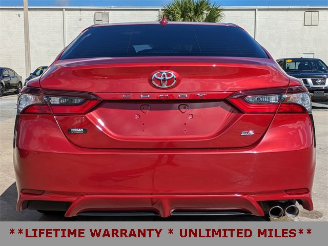 Used 2023 Toyota Camry SE image 7