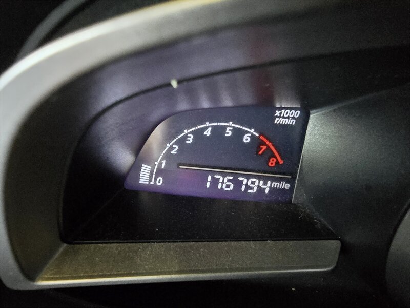 Used 2014 MAZDA MAZDA3 i Touring FWD image 25