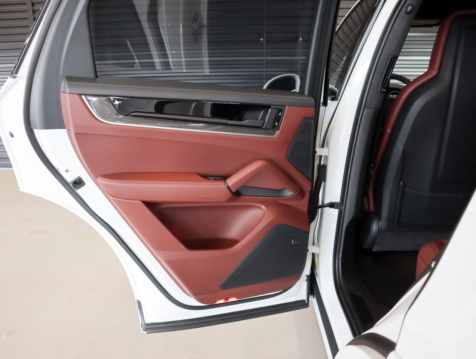 New 2026 Porsche Cayenne Turbo image 26