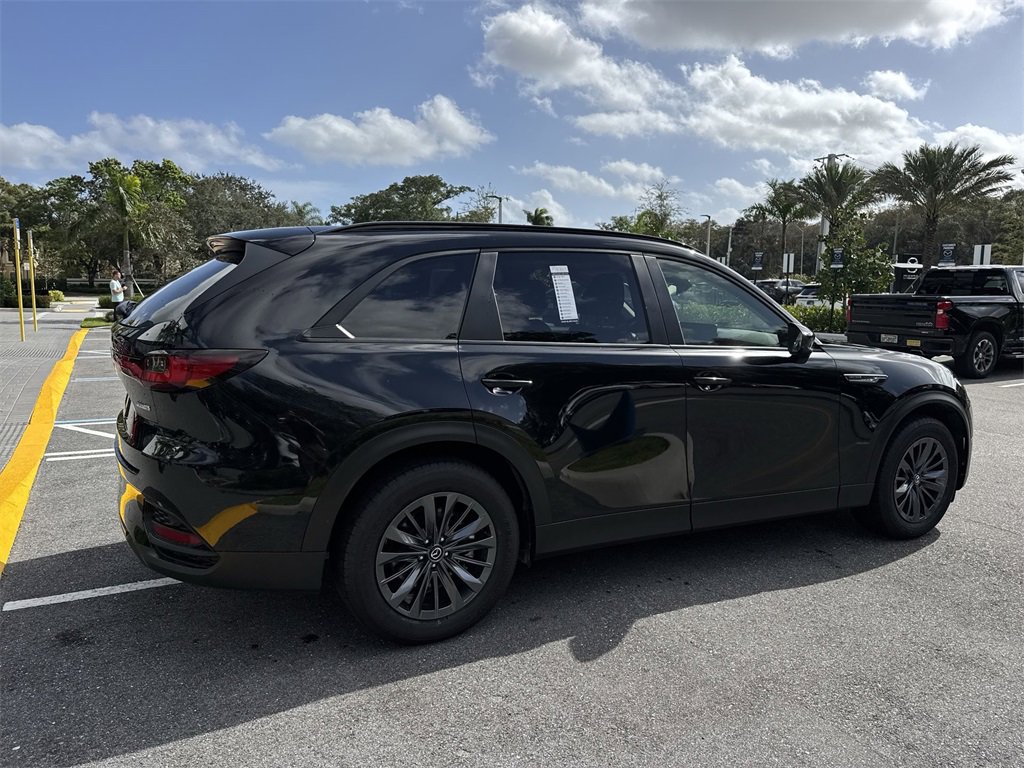 Certified 2025 MAZDA CX-70 3.3 Turbo w/ Preferred Package image 5