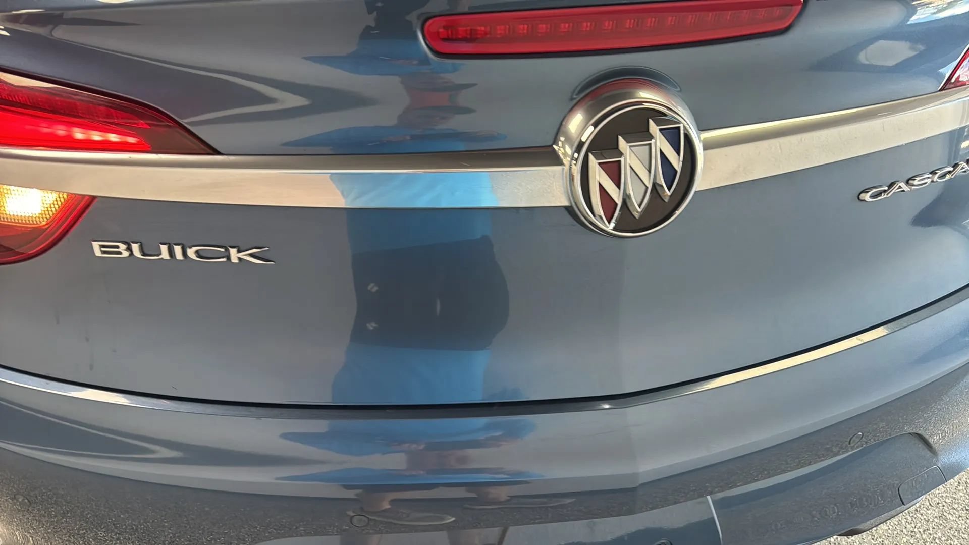 Used 2017 Buick Cascada Premium FWD image 31