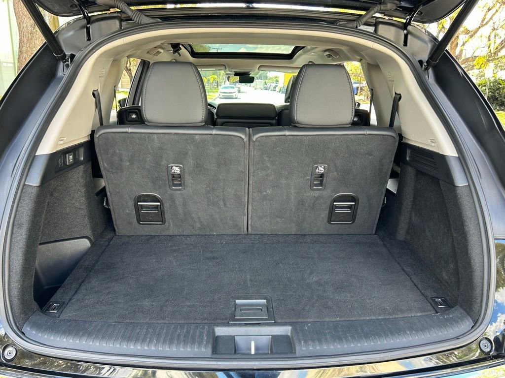 Used 2023 Acura MDX SH-AWD image 48