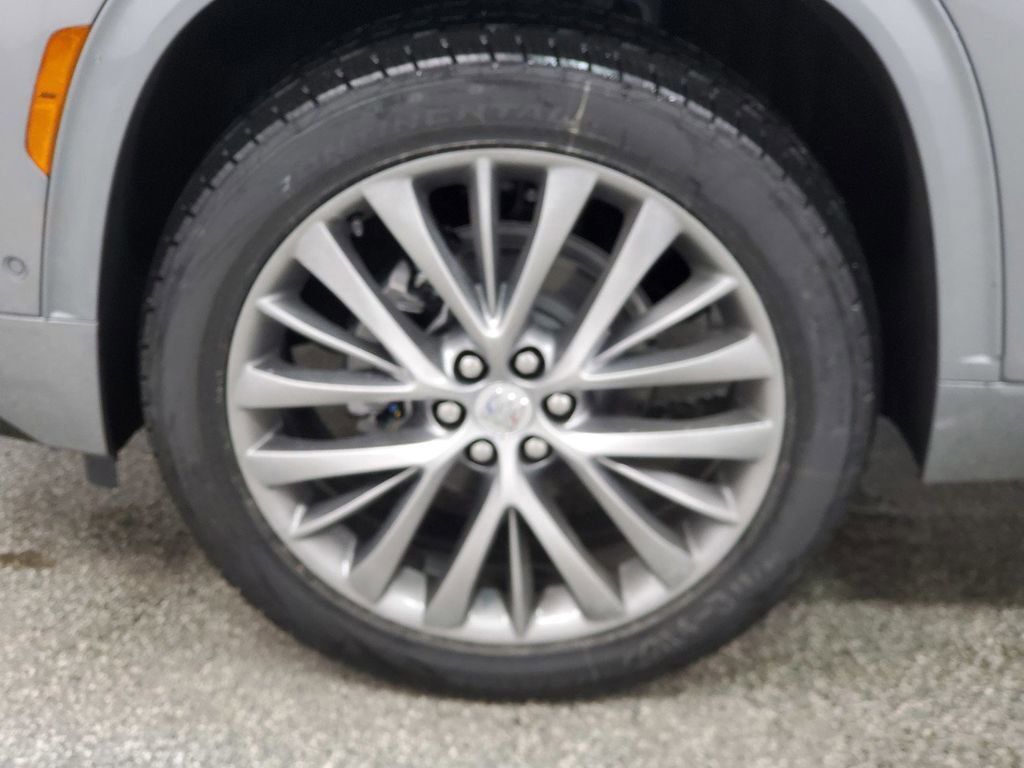 New 2026 Buick Enclave Avenir w/ Super Cruise Package image 9