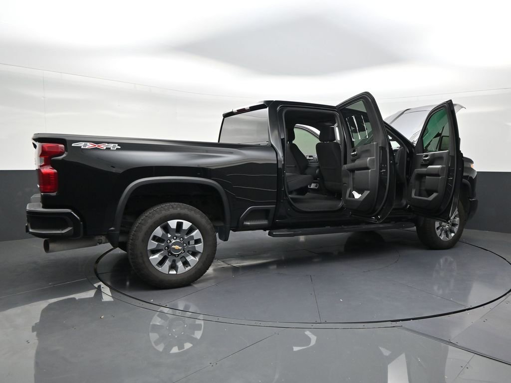 Used 2025 Chevrolet Silverado 2500 Custom w/ Custom Value Package AWD/4WD image 27