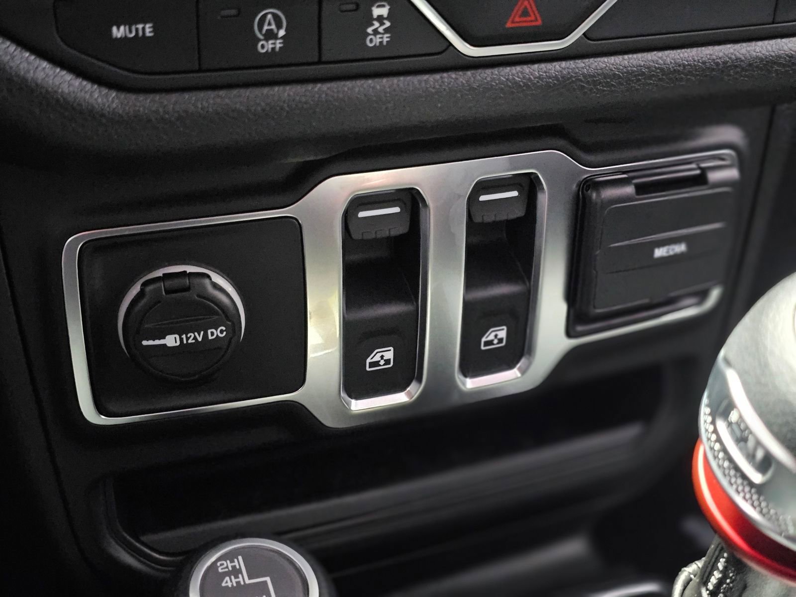 New 2026 Jeep Wrangler Sport AWD/4WD image 15
