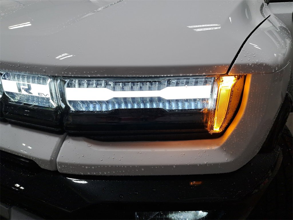 New 2025 GMC Hummer EV 2X image 41