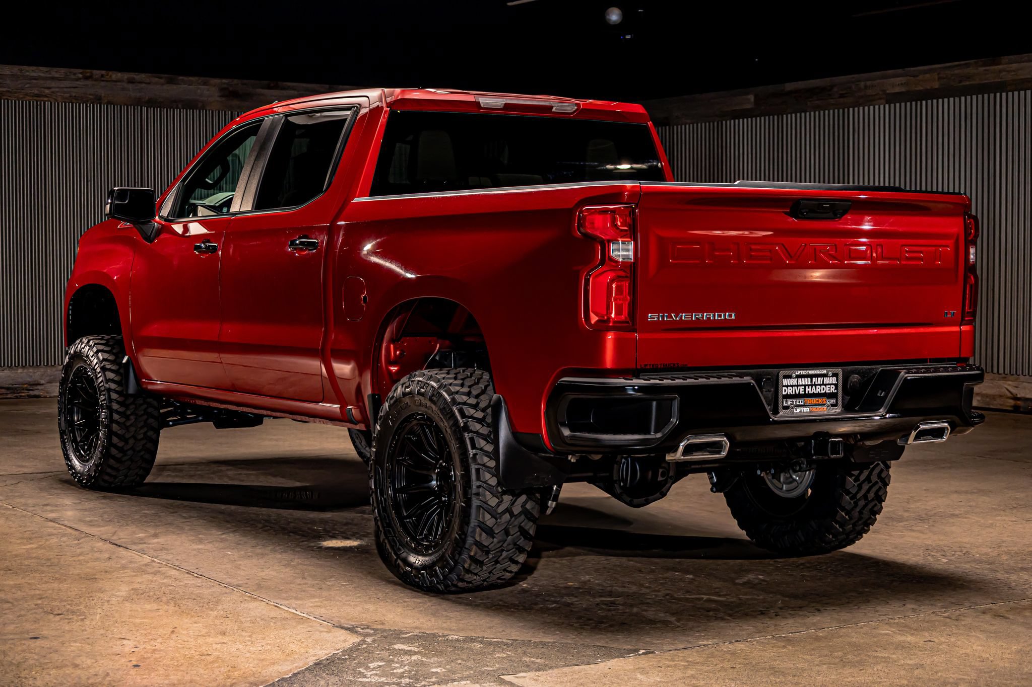 Used 2024 Chevrolet Silverado 1500 LT Trail Boss AWD/4WD image 7