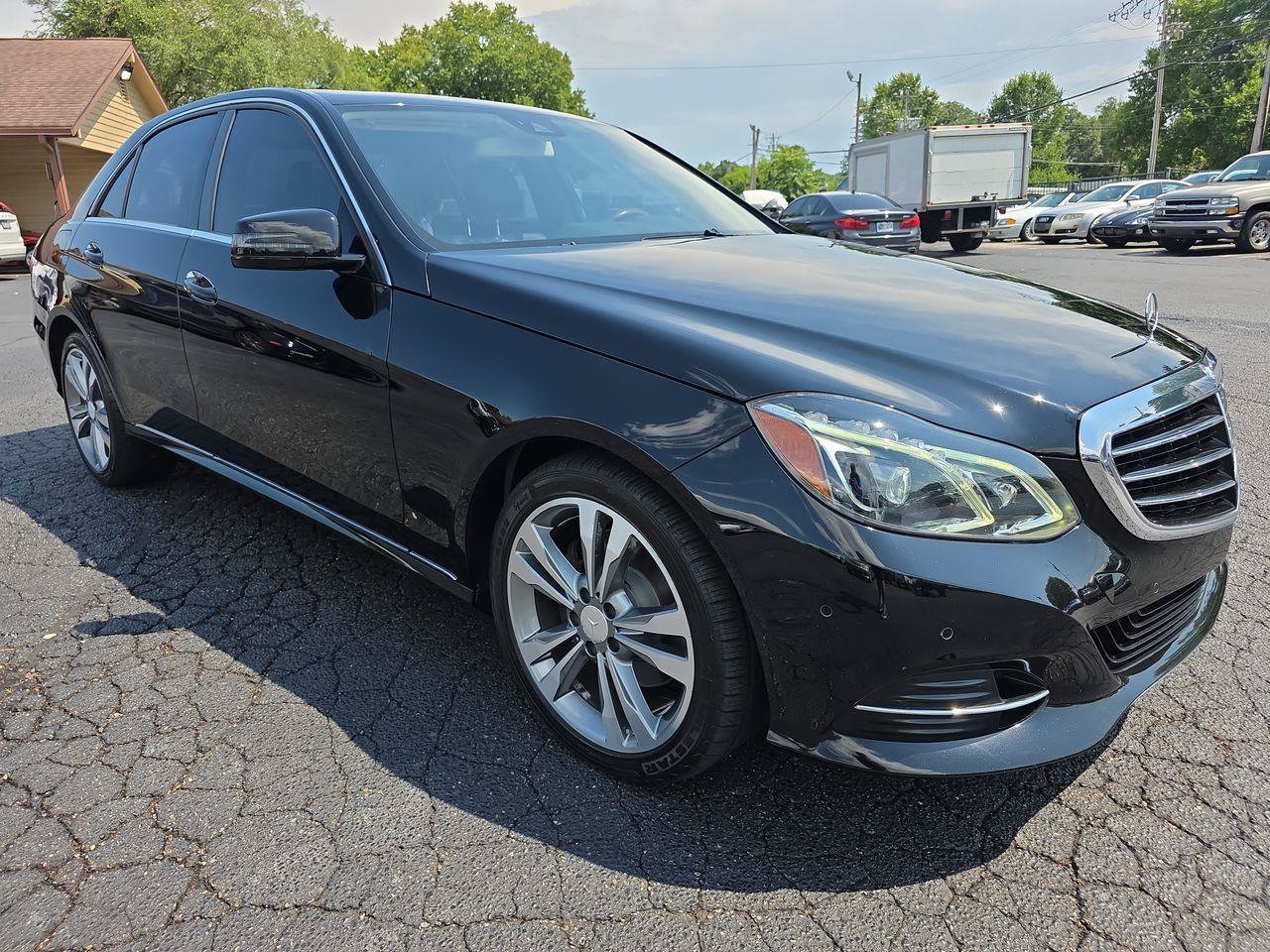 Used 2014 Mercedes-Benz E 350 4MATIC Sedan w/ Premium 1 Package image 18