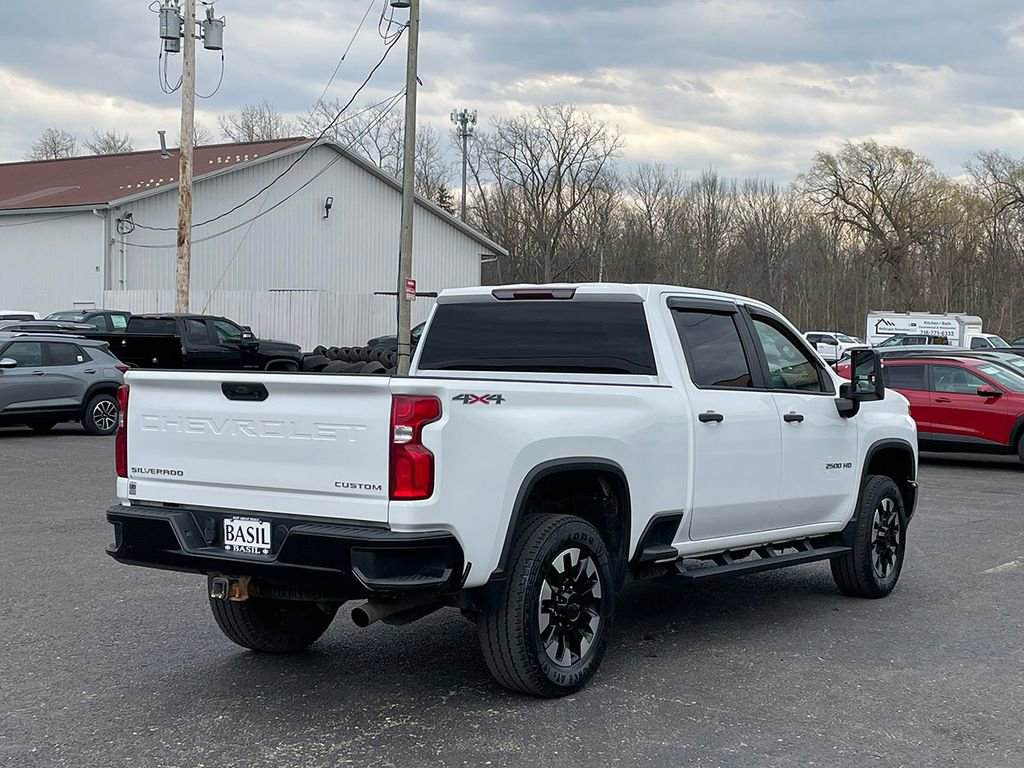 Used 2020 Chevrolet Silverado 2500 Custom w/ Custom Value Package AWD/4WD image 11