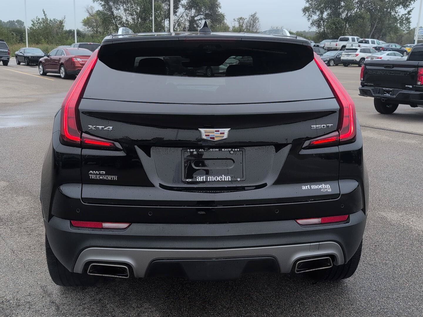 Used 2022 Cadillac XT4 Premium Luxury w/ Sun And Sound Package AWD/4WD image 4