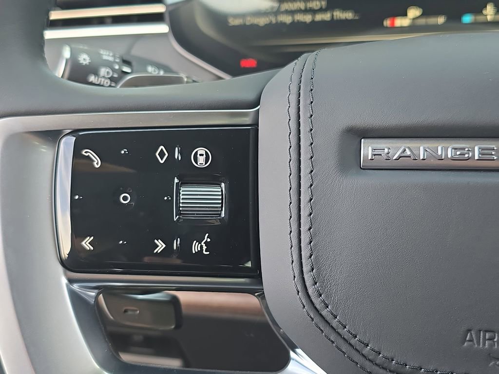 New 2026 Land Rover Range Rover SE AWD/4WD image 18