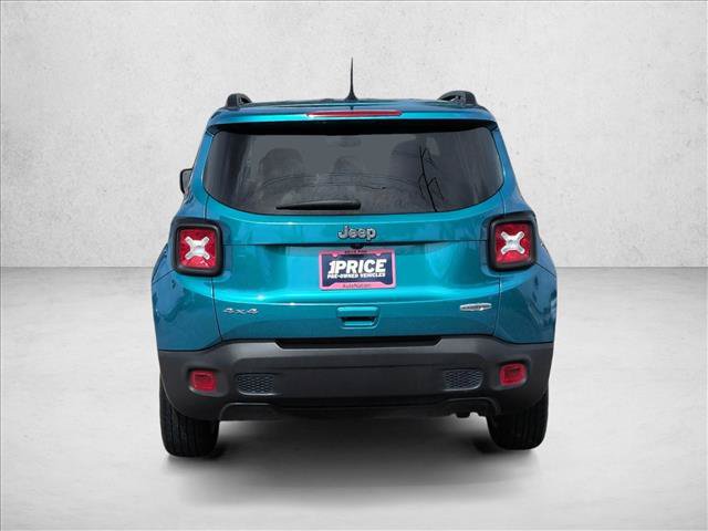 Certified 2022 Jeep Renegade Latitude AWD/4WD image 6