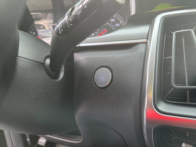 Used 2021 Kia Sorento S image 17