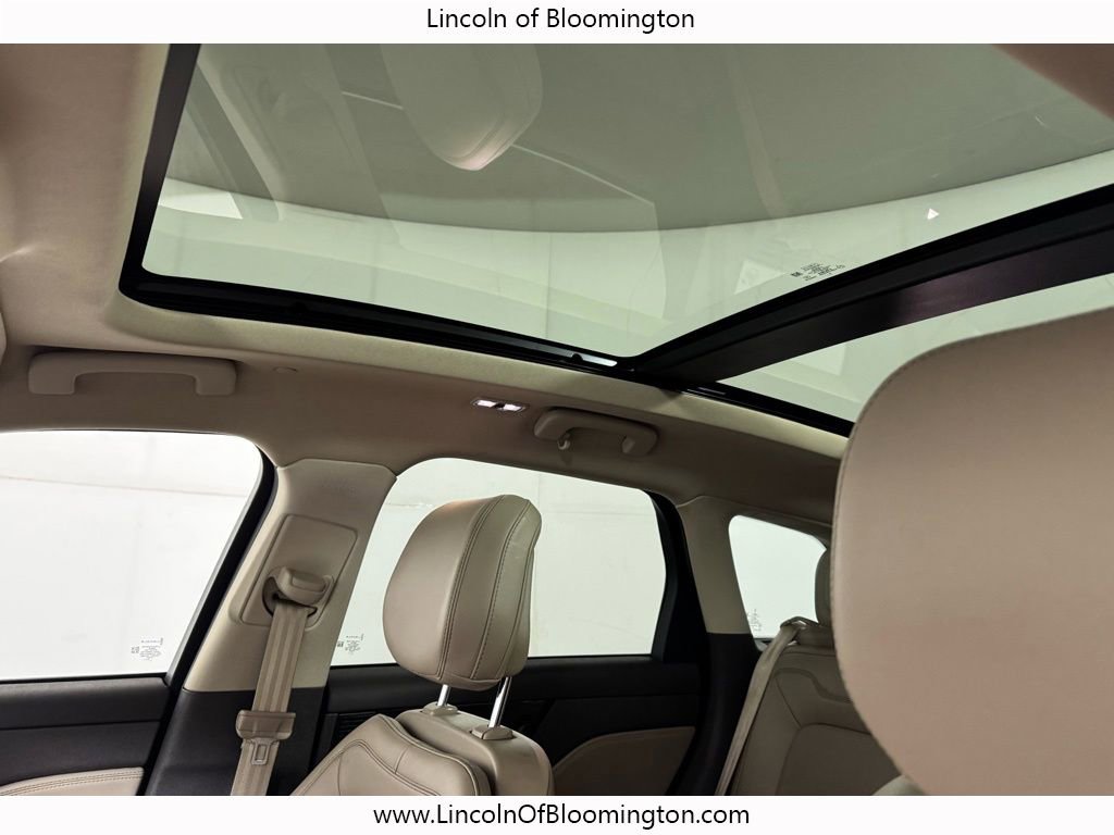 Certified 2022 Lincoln Corsair Reserve w/ Equipment Group 201A image 25