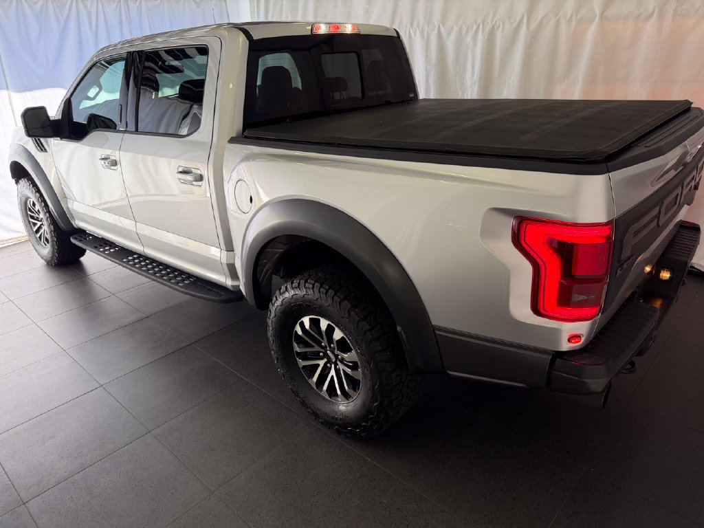 Used 2019 Ford F150 Raptor w/ Equipment Group 802A Luxury AWD/4WD image 3