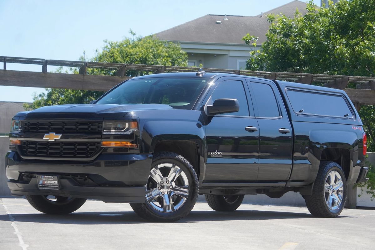Used 2018 Chevrolet Silverado 1500 Custom w/ Texas Edition AWD/4WD image 11